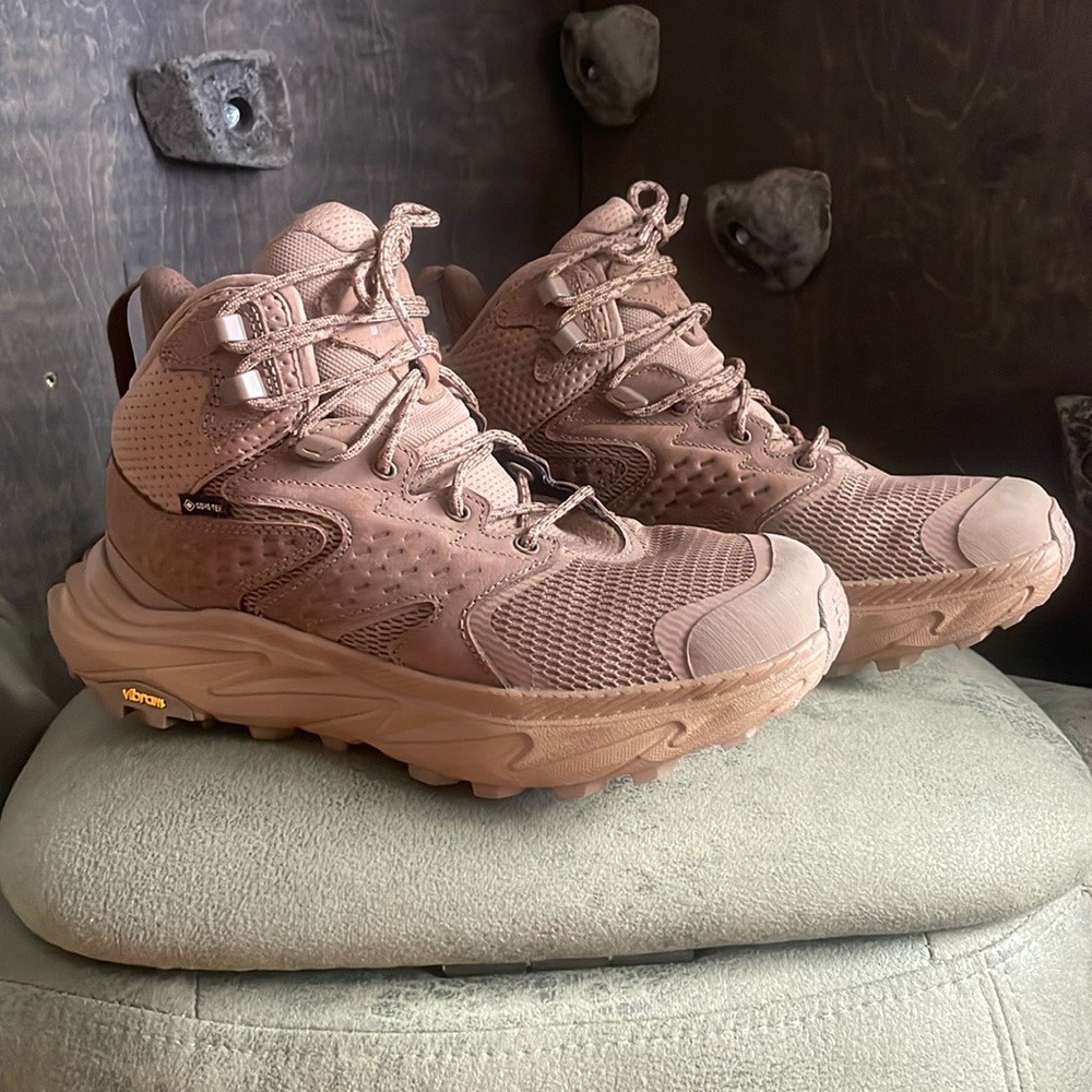 Women’s Hoka Anacapa 2 Mid GTX